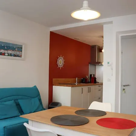 St Jean De Luz, Centre 2 Pieces, A Pied - 3 Etoiles Saint-Jean-de-Luz